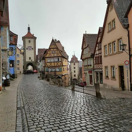 Ferien-Appartements Am Roedertor Rothenburg ob der Tauber Buitenkant foto